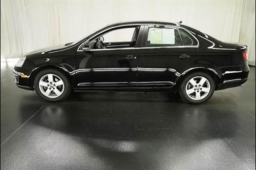 Volkswagen Jetta 2009 photo 3