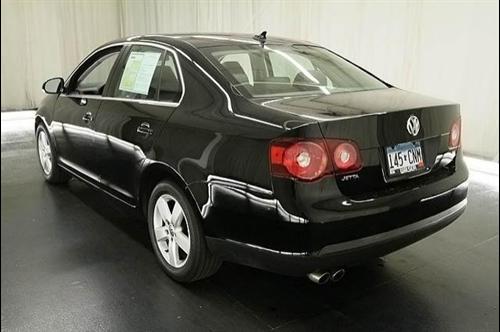 Volkswagen Jetta 2009 photo 4