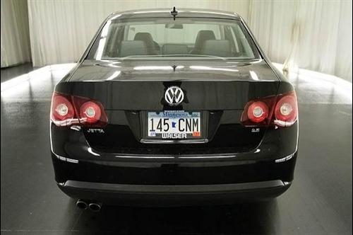 Volkswagen Jetta 2009 photo 5