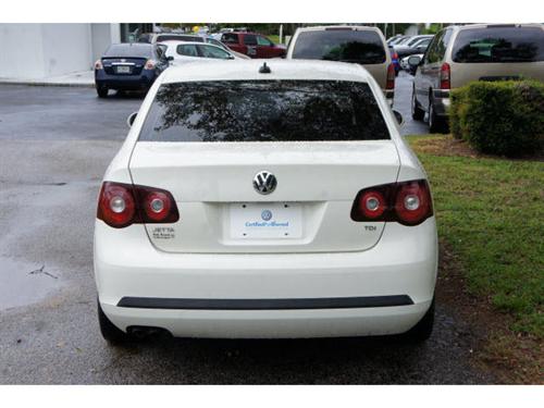 Volkswagen Jetta 2009 photo 3
