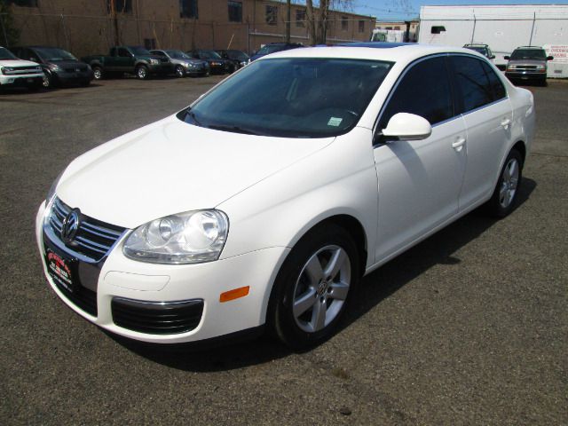 Volkswagen Jetta 2009 photo 2