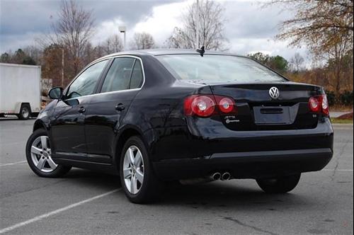 Volkswagen Jetta 2009 photo 2