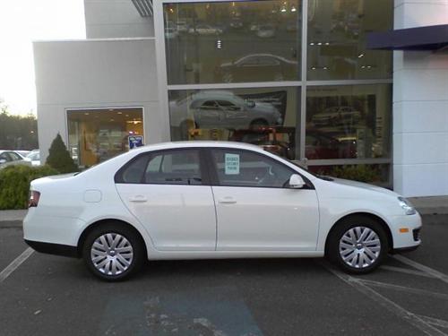 Volkswagen Jetta 2009 photo 2