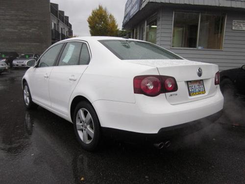 Volkswagen Jetta 2009 photo 3