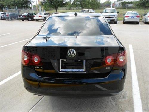 Volkswagen Jetta 2009 photo 4