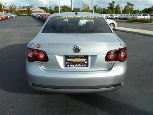 Volkswagen Jetta 2009 photo 4