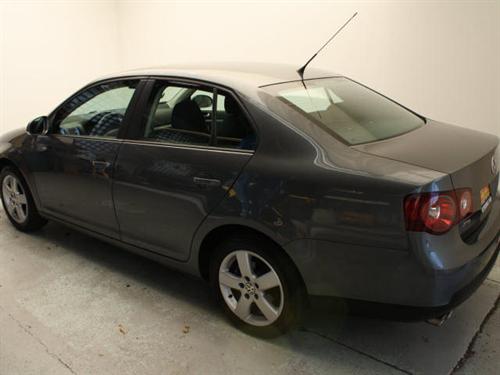 Volkswagen Jetta 2009 photo 4