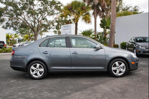 Volkswagen Jetta 2009 photo 1