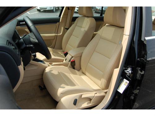 Volkswagen Jetta 2009 photo 4