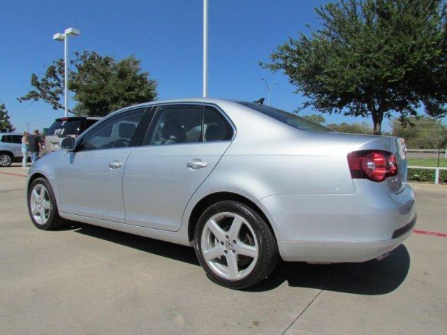 Volkswagen Jetta 2009 photo 2