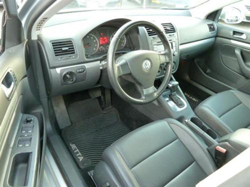 Volkswagen Jetta 2009 photo 4