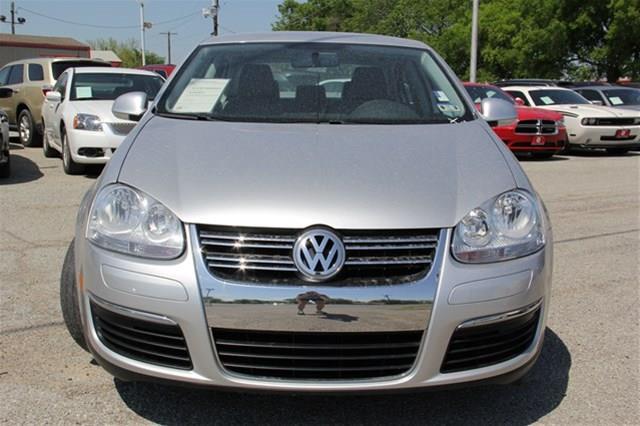 Volkswagen Jetta 2009 photo 2