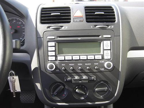 Volkswagen Jetta 2009 photo 1