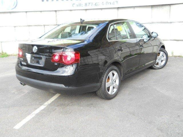 Volkswagen Jetta Supercrew CAB Lariat FORD Factry Certified Waranty Sedan