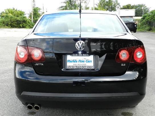 Volkswagen Jetta 2009 photo 3