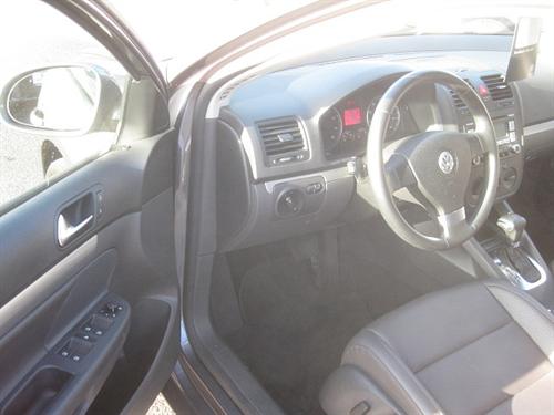 Volkswagen Jetta 2009 photo 2