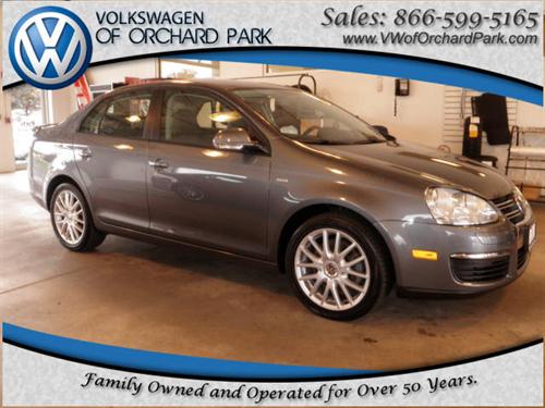 Volkswagen Jetta 2WD 4dr XLT Other