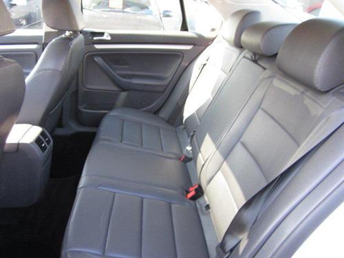 Volkswagen Jetta 2009 photo 3