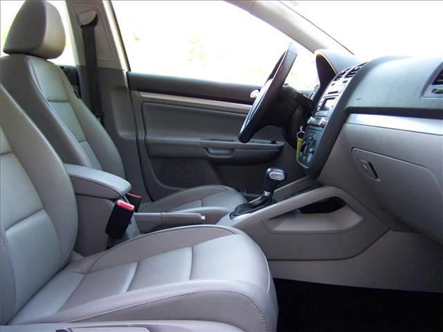 Volkswagen Jetta 2009 photo 19