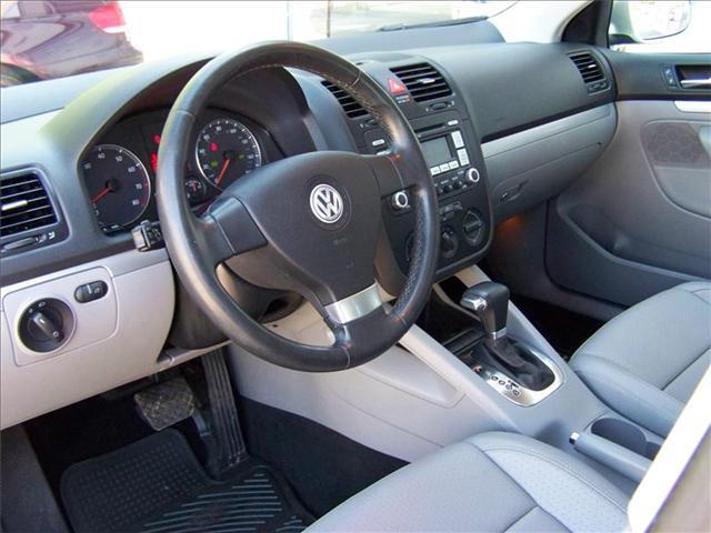 Volkswagen Jetta 2009 photo 31