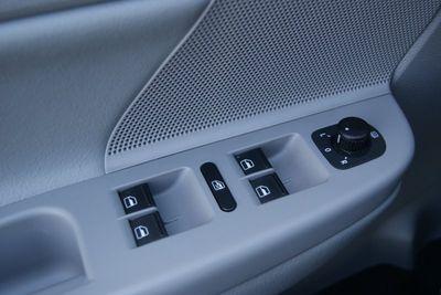 Volkswagen Jetta 2009 photo 3