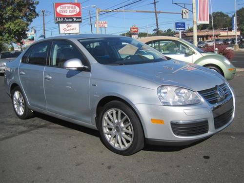 Volkswagen Jetta 2WD 4dr XLT Other