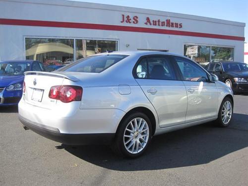 Volkswagen Jetta 2009 photo 1