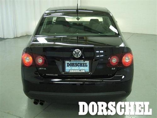 Volkswagen Jetta 2009 photo 4