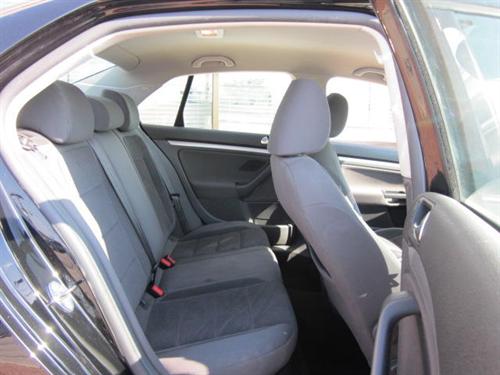 Volkswagen Jetta 2009 photo 4