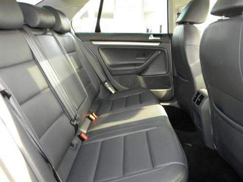 Volkswagen Jetta 2009 photo 4