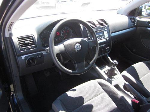 Volkswagen Jetta 2009 photo 2