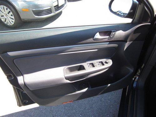 Volkswagen Jetta 2009 photo 5