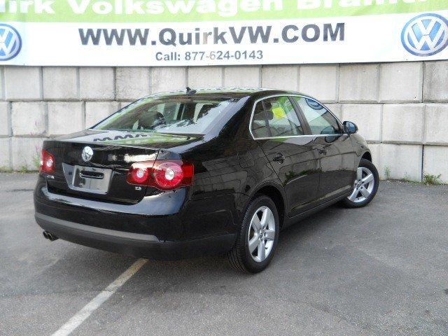 Volkswagen Jetta Supercrew CAB Lariat FORD Factry Certified Waranty Sedan