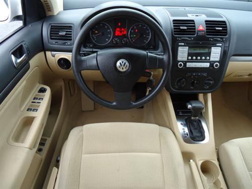 Volkswagen Jetta 2009 photo 1