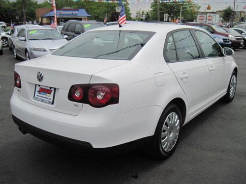 Volkswagen Jetta 2009 photo 2