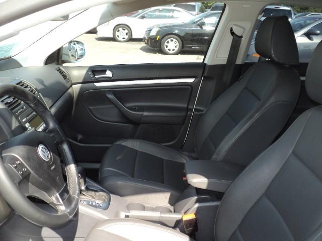 Volkswagen Jetta 2009 photo 2