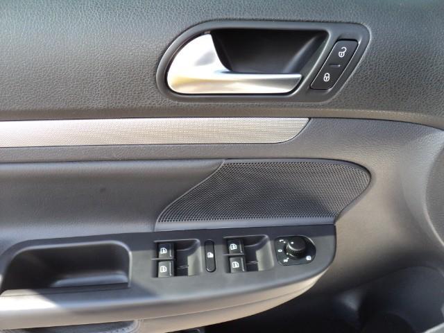 Volkswagen Jetta 2009 photo 5