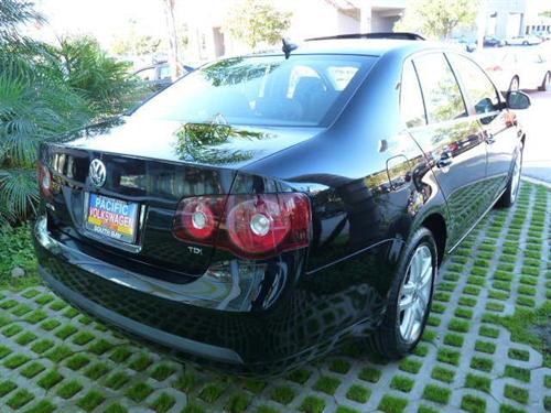 Volkswagen Jetta 2009 photo 1