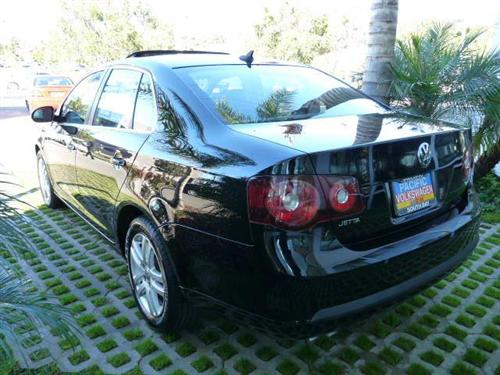 Volkswagen Jetta 2009 photo 3