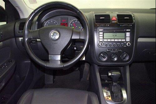 Volkswagen Jetta 2009 photo 4