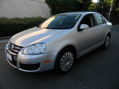 Volkswagen Jetta 2009 photo 2