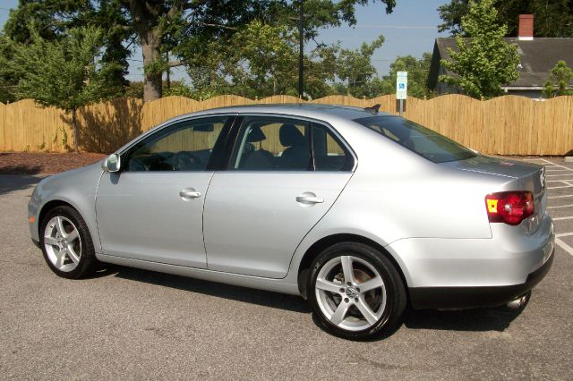 Volkswagen Jetta 2009 photo 3