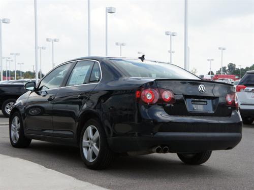 Volkswagen Jetta 2009 photo 3