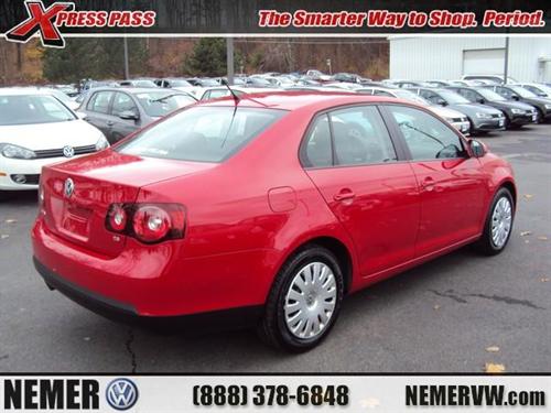 Volkswagen Jetta 2009 photo 3