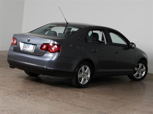 Volkswagen Jetta 2009 photo 2