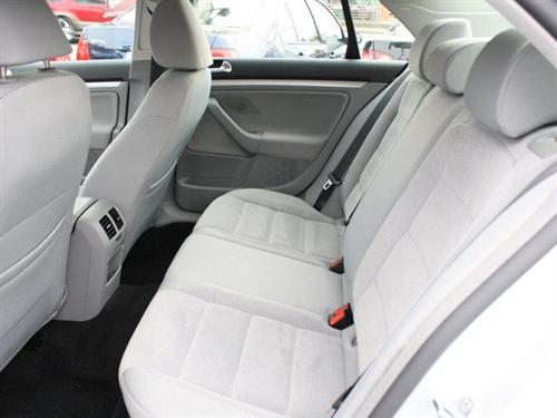 Volkswagen Jetta 2009 photo 3