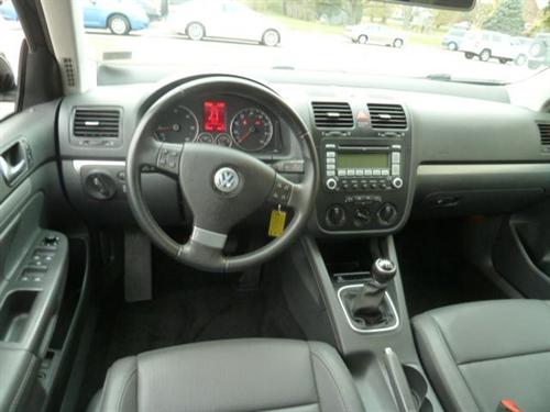 Volkswagen Jetta 2009 photo 2