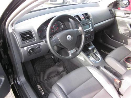 Volkswagen Jetta 2009 photo 3