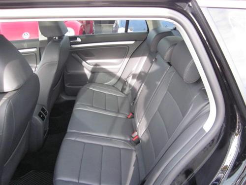 Volkswagen Jetta 2009 photo 4