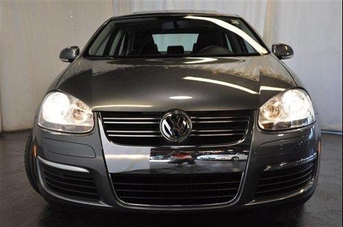 Volkswagen Jetta 2009 photo 3